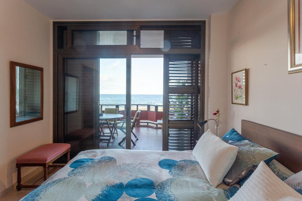 Front Line Beach With Fantastic Terrace. 텔데 외부 사진